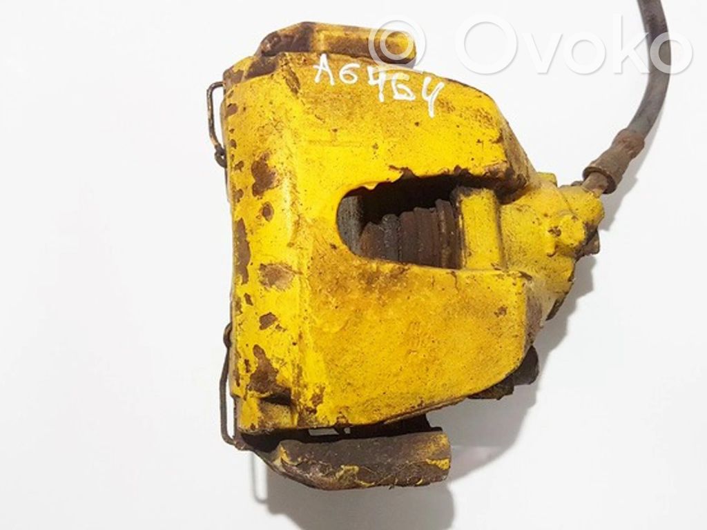 Étrier de frein avant   814,814