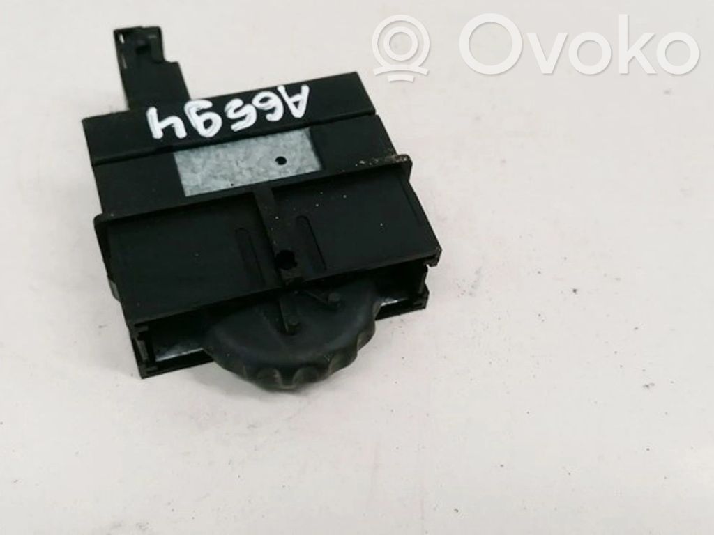 Renault Laguna I Headlight level height control switch 