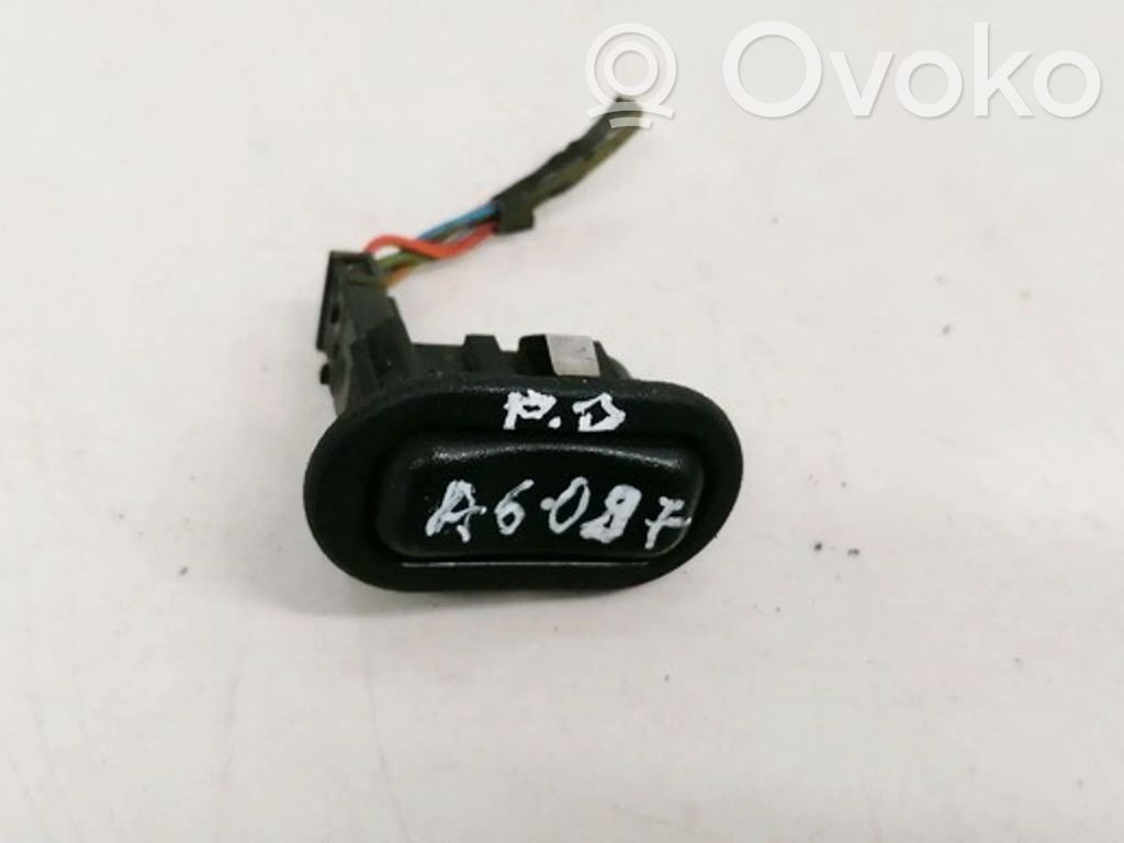 Opel Zafira A Interruttore di controllo dell’alzacristalli elettrico