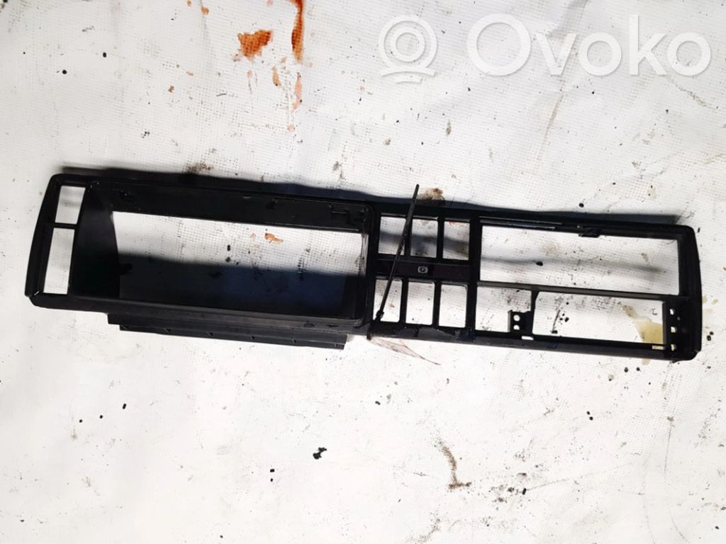 Volkswagen Golf II Kita salono detalė 