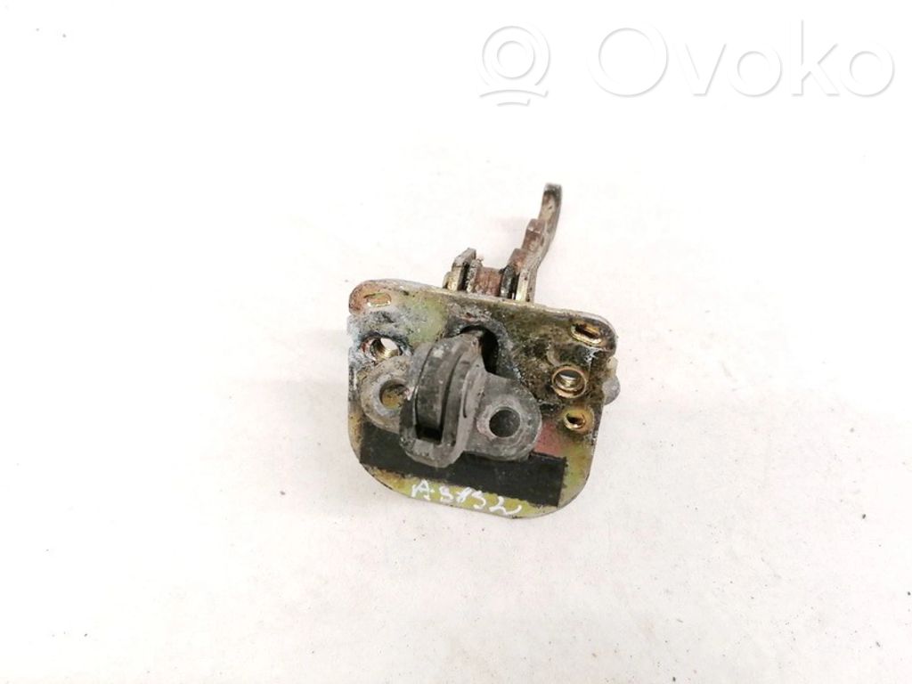 Alfa Romeo 156 Etuoven pidätin 