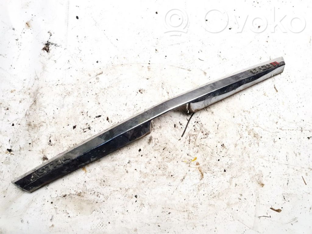 Opel Astra H Éclairage de plaque d'immatriculation 