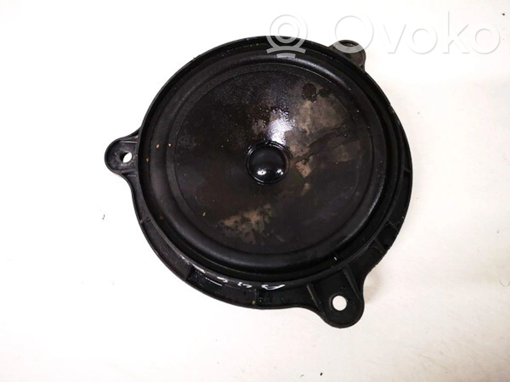 Nissan Almera N16 Głośnik drzwi przednich