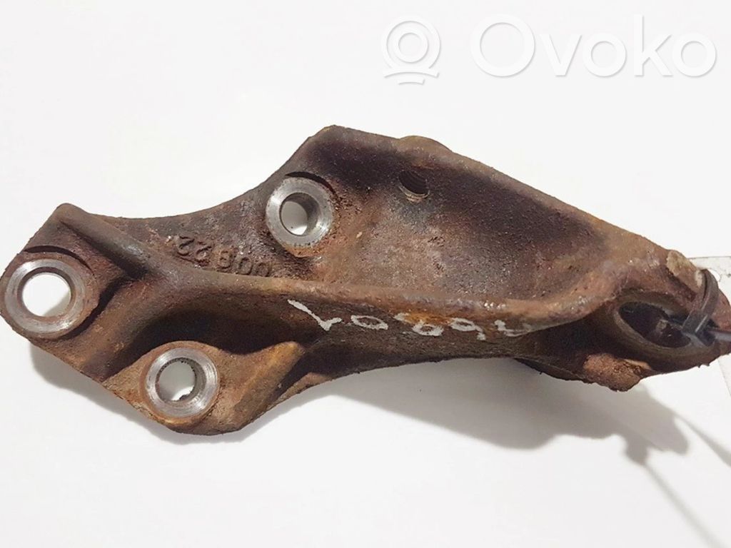Toyota Yaris Variklio tvirtinimo kronšteinas 