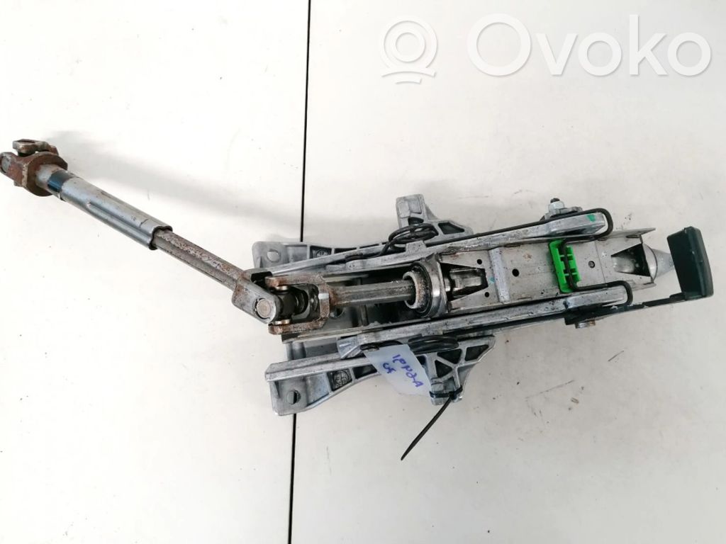 Volvo V50 Vairo rato ašis 