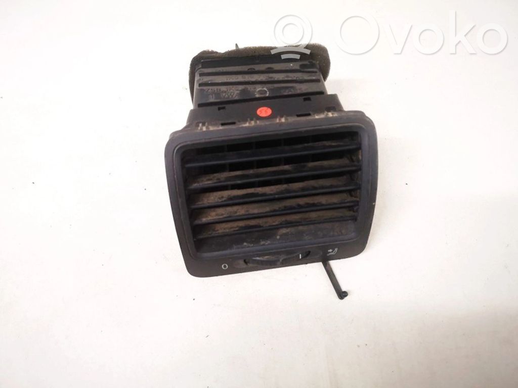 Volkswagen Golf V Rejilla de ventilación central del panel 