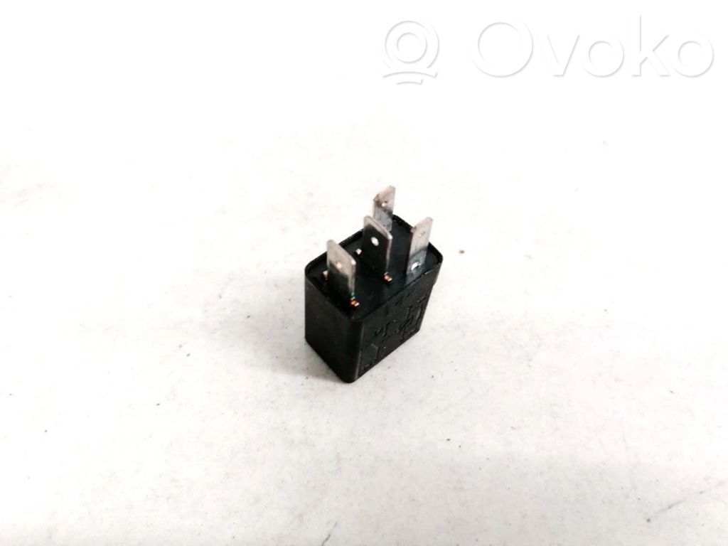 Opel Vectra B Altri relè