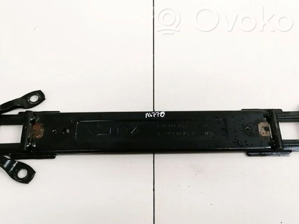 Altra parte esteriore   7M0883865E,95VWA60455AF,7M0883865E,95VWA60455AF