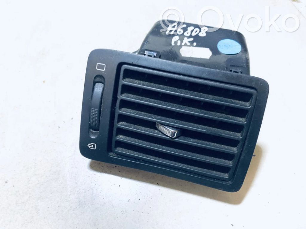 Peugeot 307 Copertura griglia di ventilazione laterale cruscotto