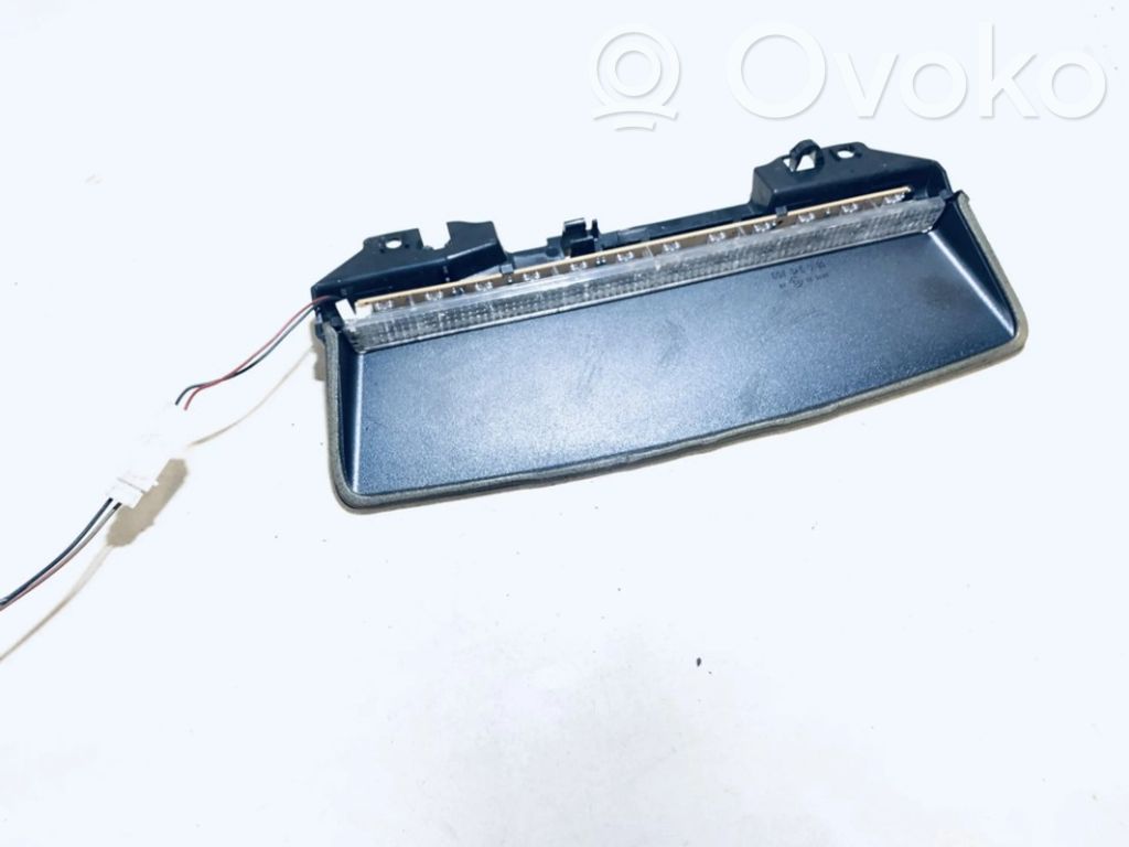 Kolmas/lisäjarruvalo   1X4313A613BA,1X4313A613BA