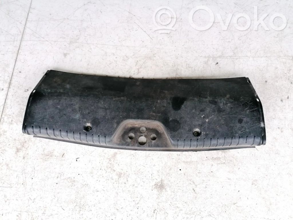 Ford Mondeo Mk III Inne elementy wykończenia bagażnika 