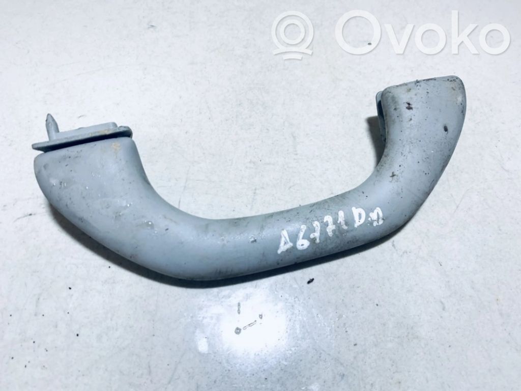 Volkswagen Golf IV Poignée de maintien plafond avant
