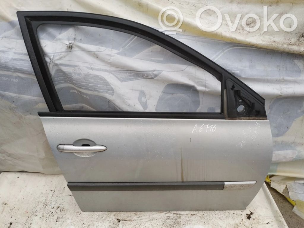 Renault Megane II Front door