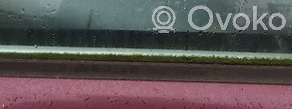 Audi A6 S6 C4 4A Rivestimento modanatura del vetro della portiera posteriore 
