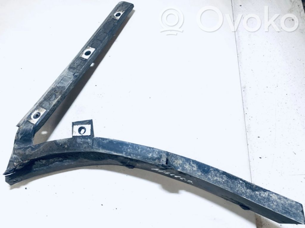Volkswagen PASSAT B5 Staffa di rinforzo montaggio del paraurti posteriore