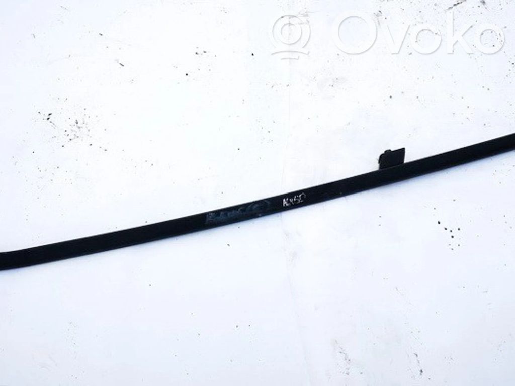 Audi A4 S4 B5 8D Șină bară capotă 