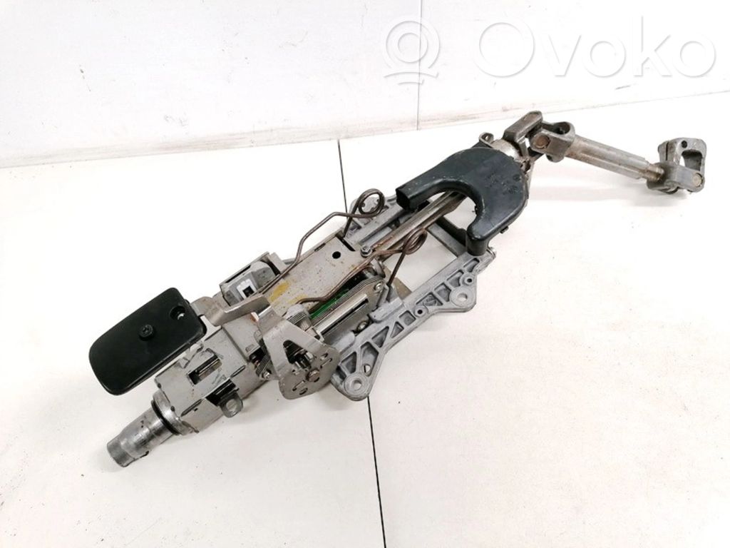 Skoda Octavia Mk2 (1Z) Ohjauspyörän akseli 