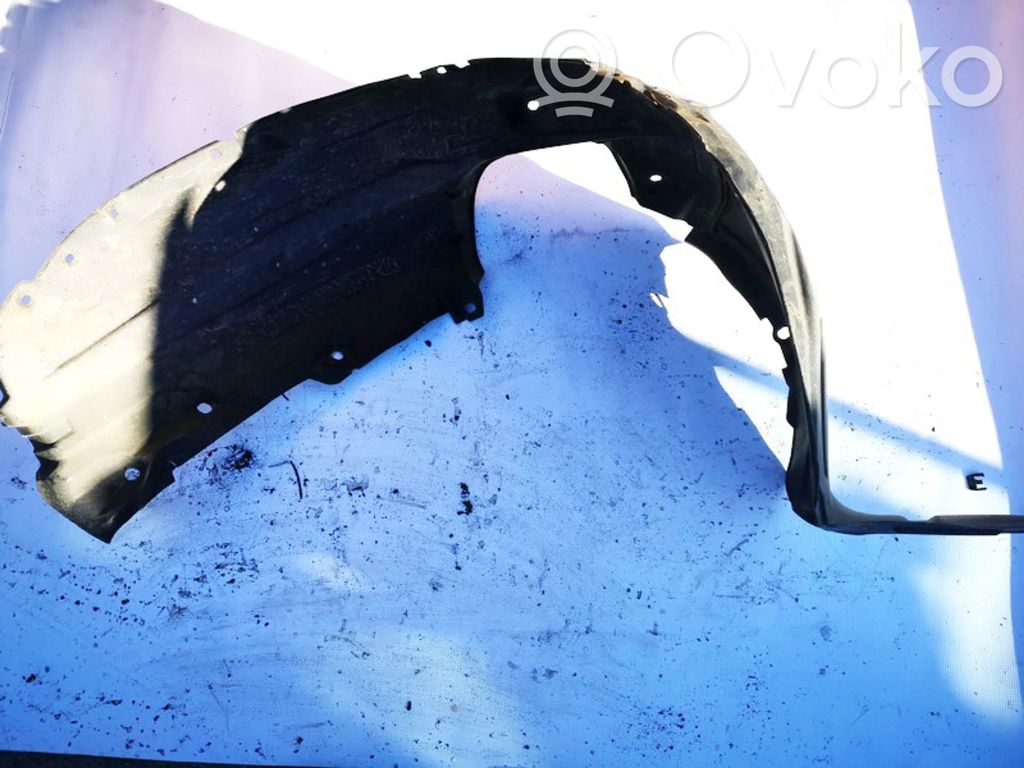 Mazda 5 Rivestimento paraspruzzi passaruota anteriore 