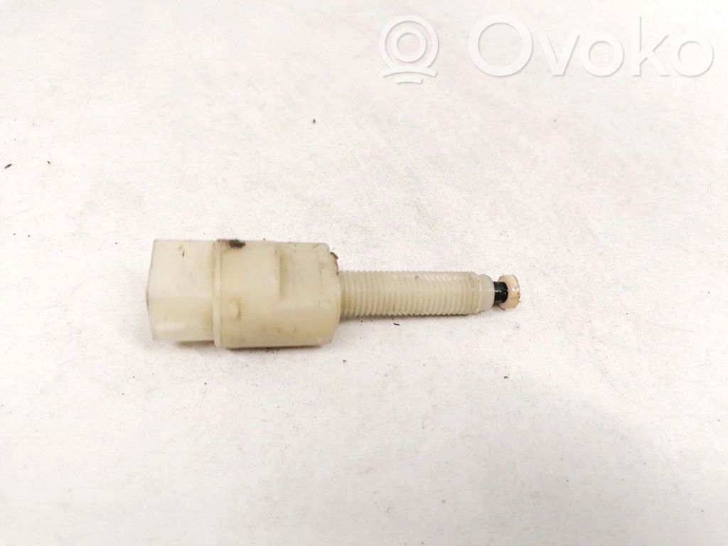 Volkswagen PASSAT B5 Comutator senzor pedală frână 