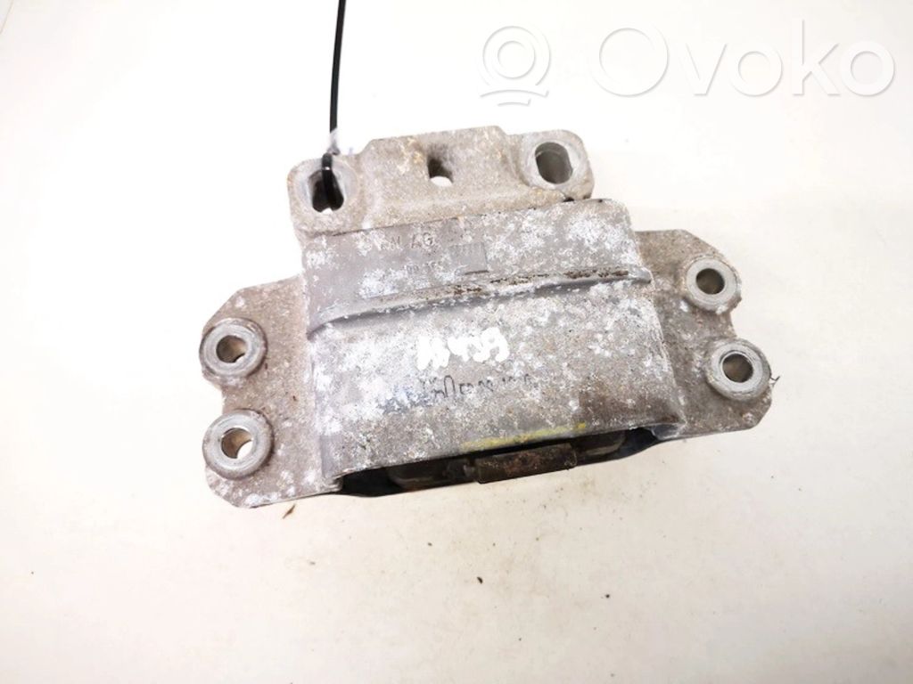 Volkswagen Golf V Suport tampon motor