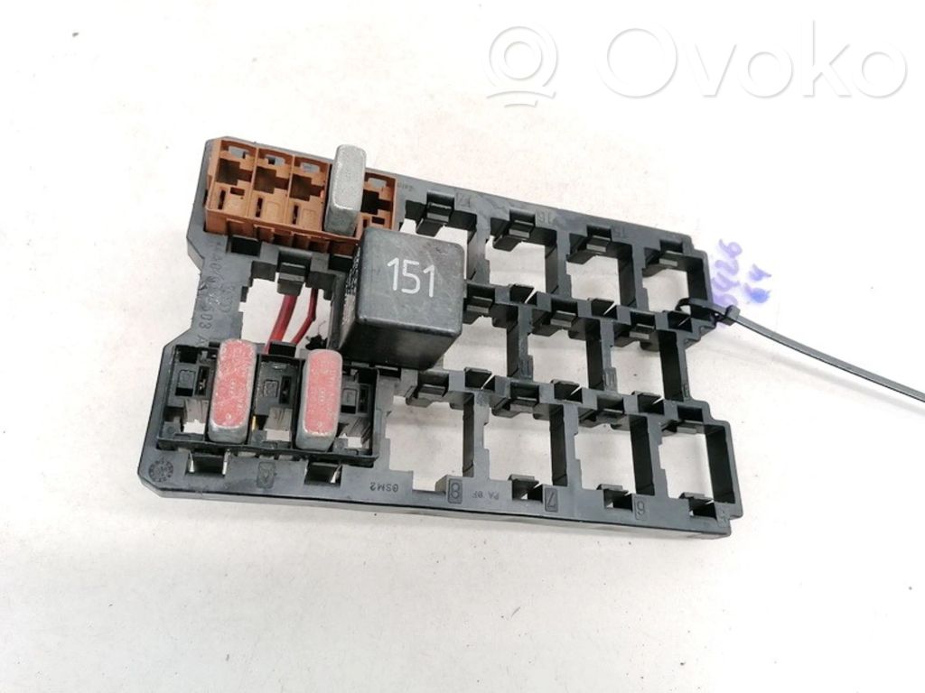Audi 100 S4 C4 Set scatola dei fusibili 