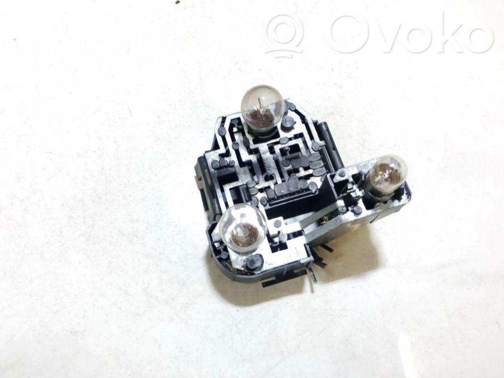 Volkswagen PASSAT B3 Portalampada fanale posteriore 