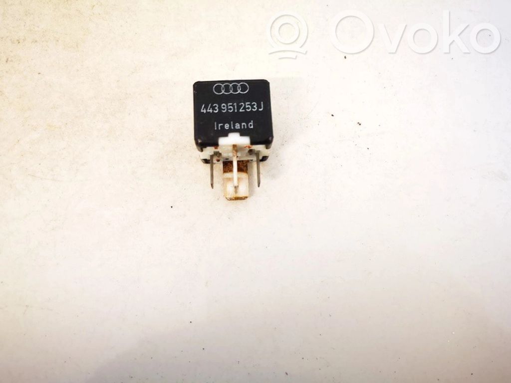 Audi A4 S4 B5 8D Altri relè