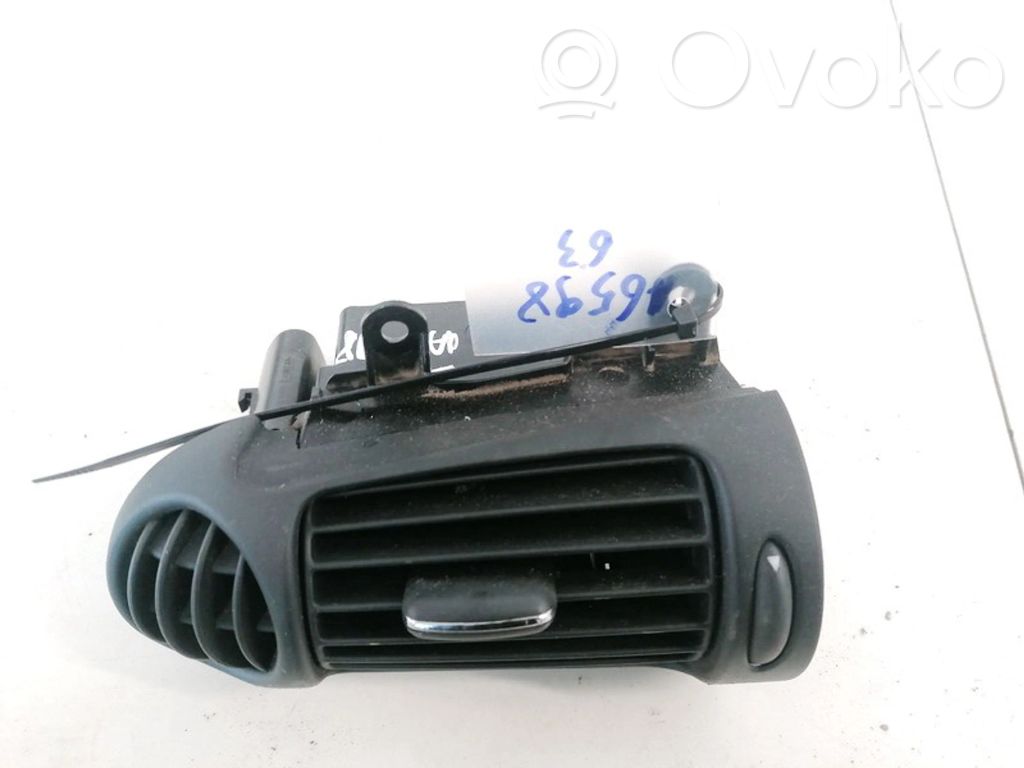 Mercedes-Benz C W203 Rejilla de ventilación central del panel
