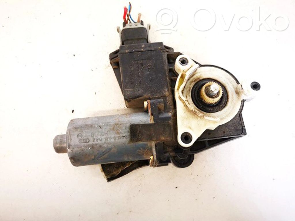 Opel Astra G Motorino alzacristalli della portiera posteriore