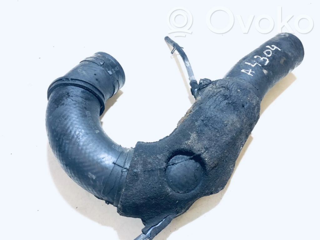Toyota Auris 150 Wąż / Rura intercoolera 