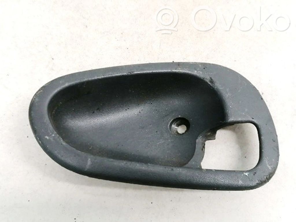 Mitsubishi Space Star Otros repuestos del interior 