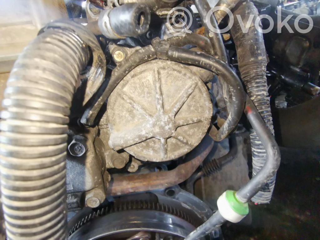 Alipainepumppu   RF5C18G00,X2T58172,RF5C18G00,X2T58172