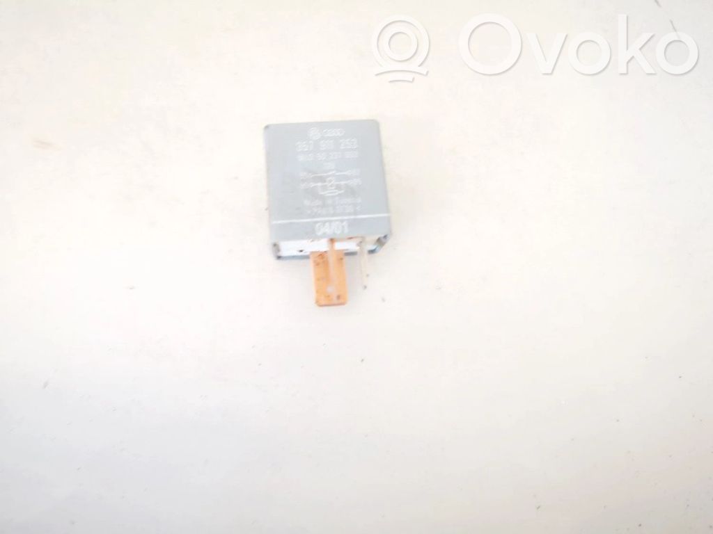 Otros relés   357911253,WL050237003,357911253,WL050237003