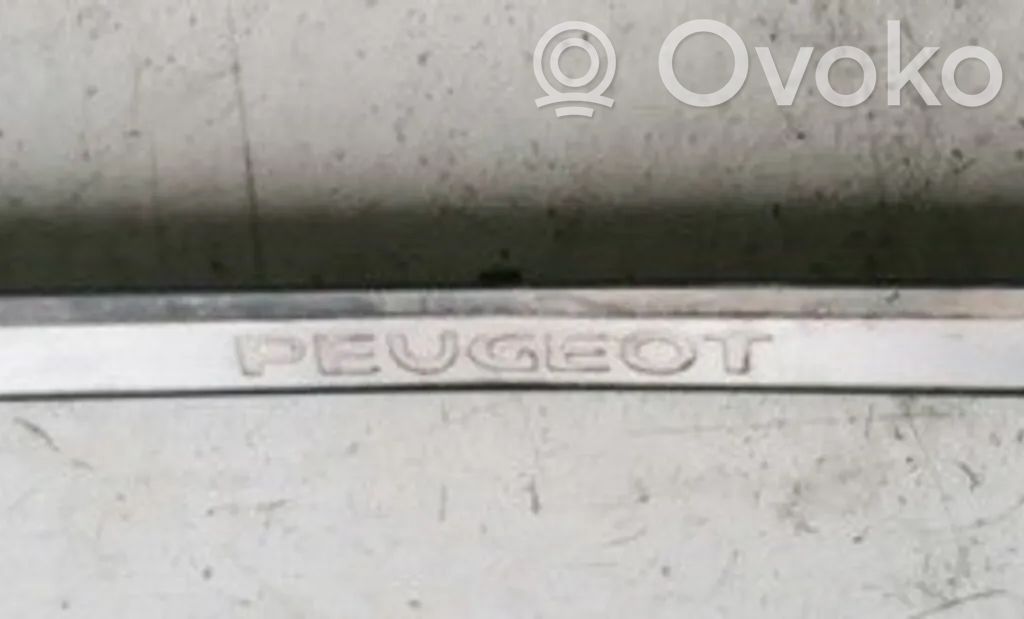 Peugeot 607 Copertura del rivestimento del sottoporta anteriore 