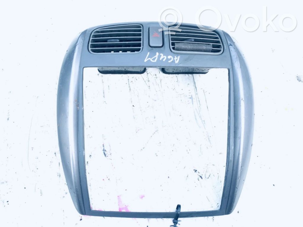 Mazda Premacy Rejilla de ventilación central del panel 
