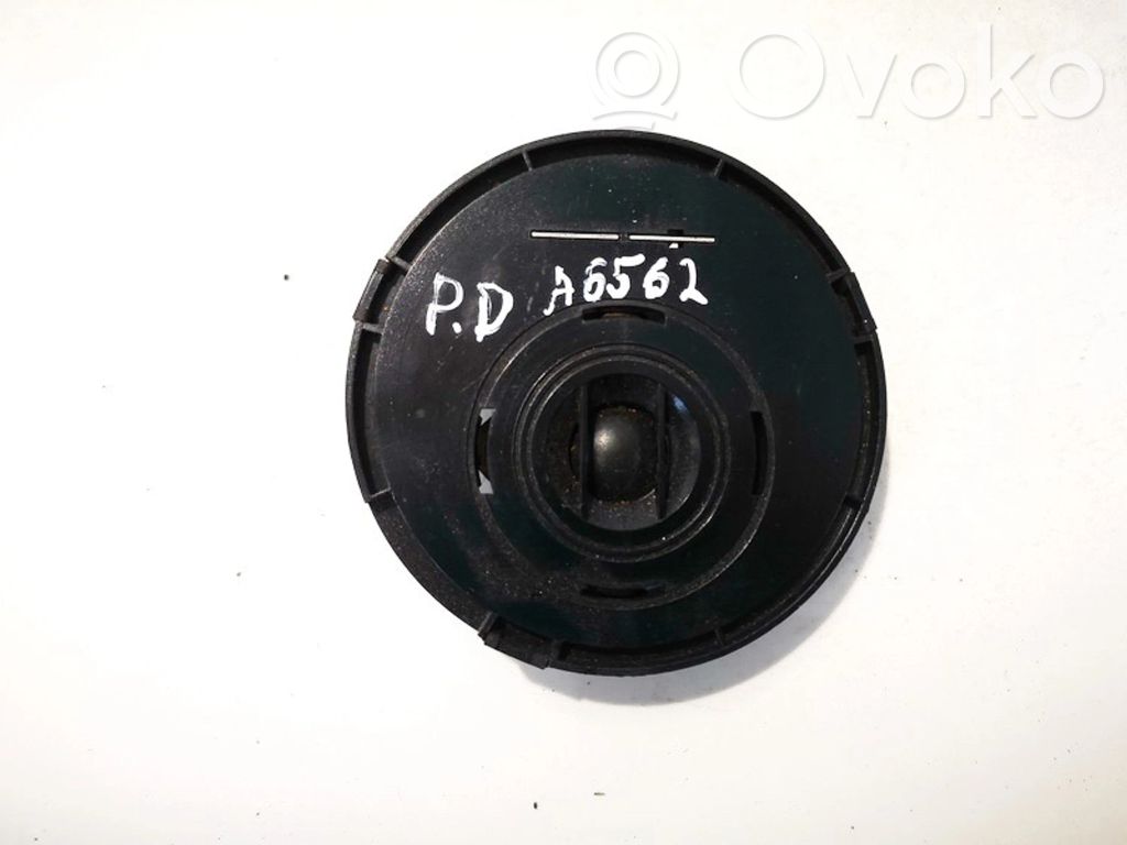 Volvo S40, V40 Altavoz de la puerta delantera 