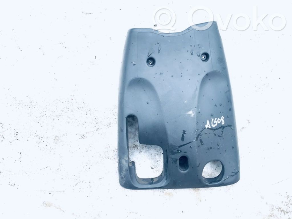 Renault Clio II Garniture de colonne de volant 
