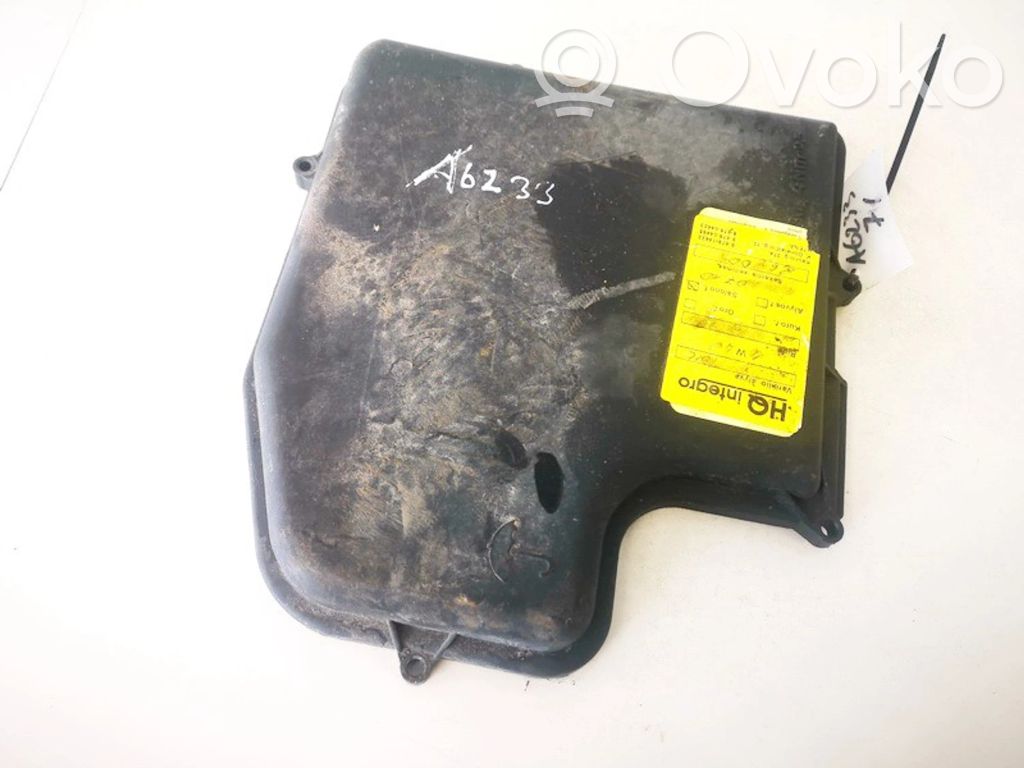 Audi A4 S4 B5 8D Altra parte esteriore 