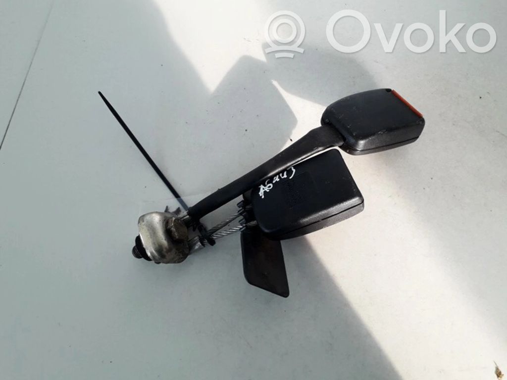Audi 100 S4 C4 Fibbia della cintura di sicurezza posteriore 