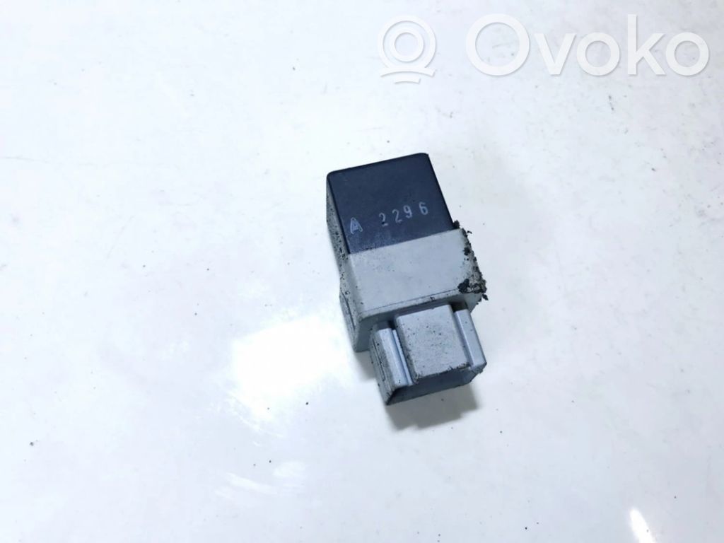 Mitsubishi Carisma Altri relè 