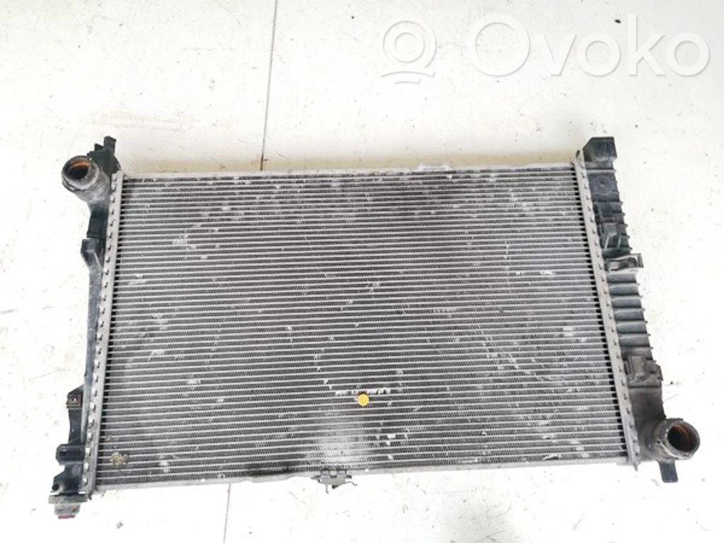Mercedes-Benz C W203 Radiatore di raffreddamento