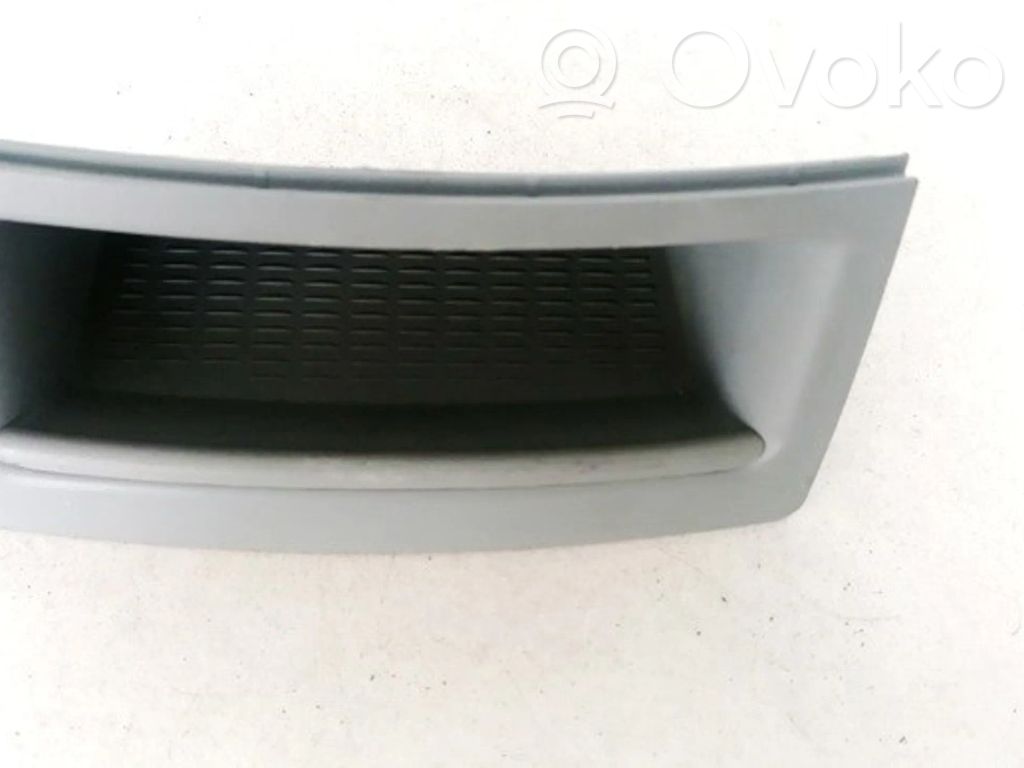 BMW 5 E60 E61 Boite à gants 