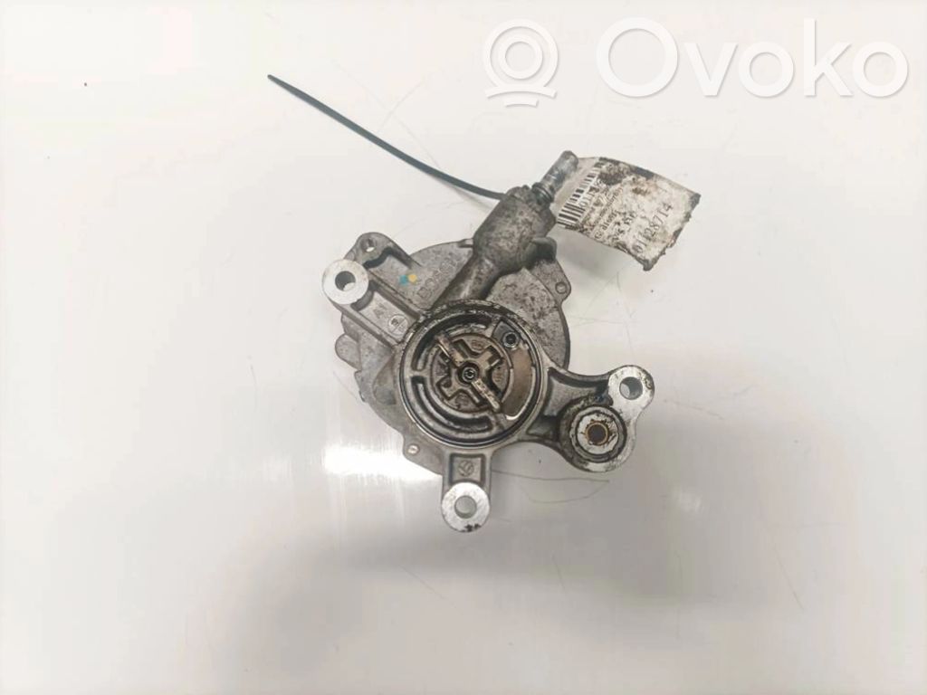 Peugeot 407 Pompe à vide 