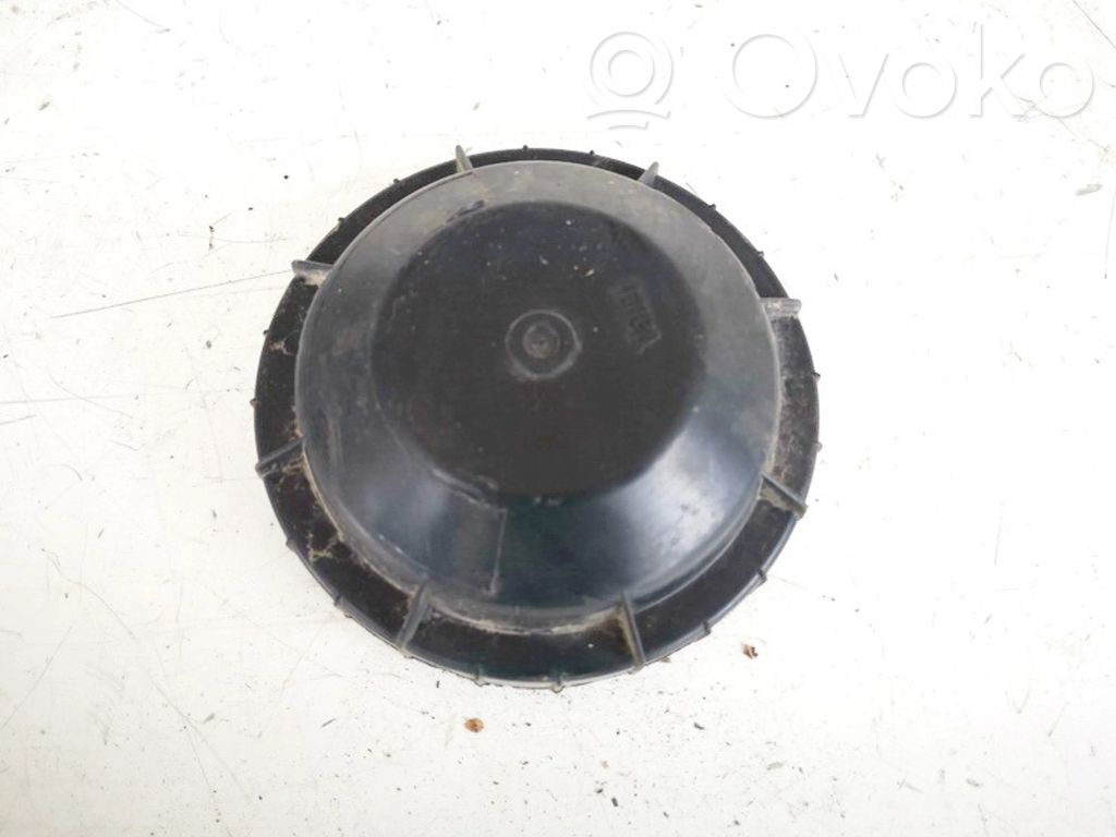 Saab 9-5 Cache-poussière de phare avant