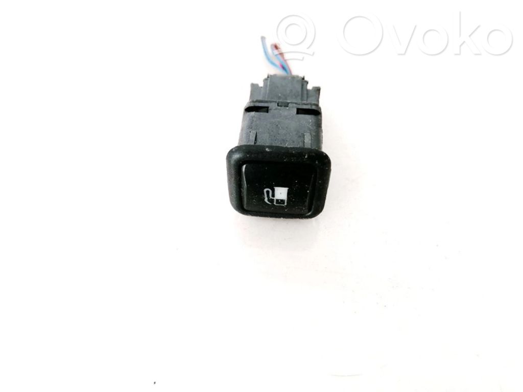 Volkswagen Golf IV Interruttore apertura sportello carburante