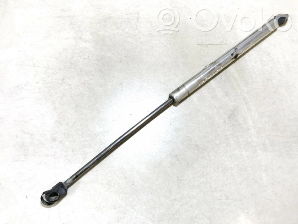 Volkswagen Golf IV Vérin de capot arrière