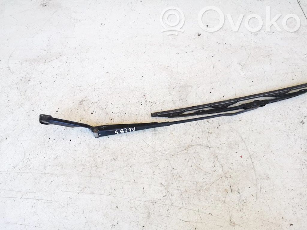 Volkswagen Golf III Wischerarm vorne