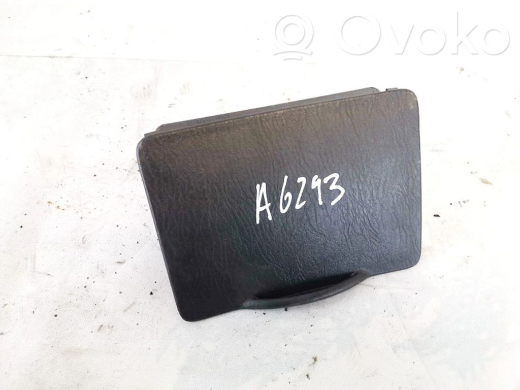Toyota Corolla E120 E130 Handschuhfach 