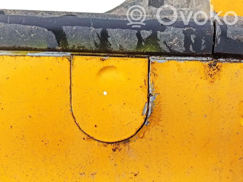 Opel Zafira A Vilkšanas āķa vāciņš bamperī 