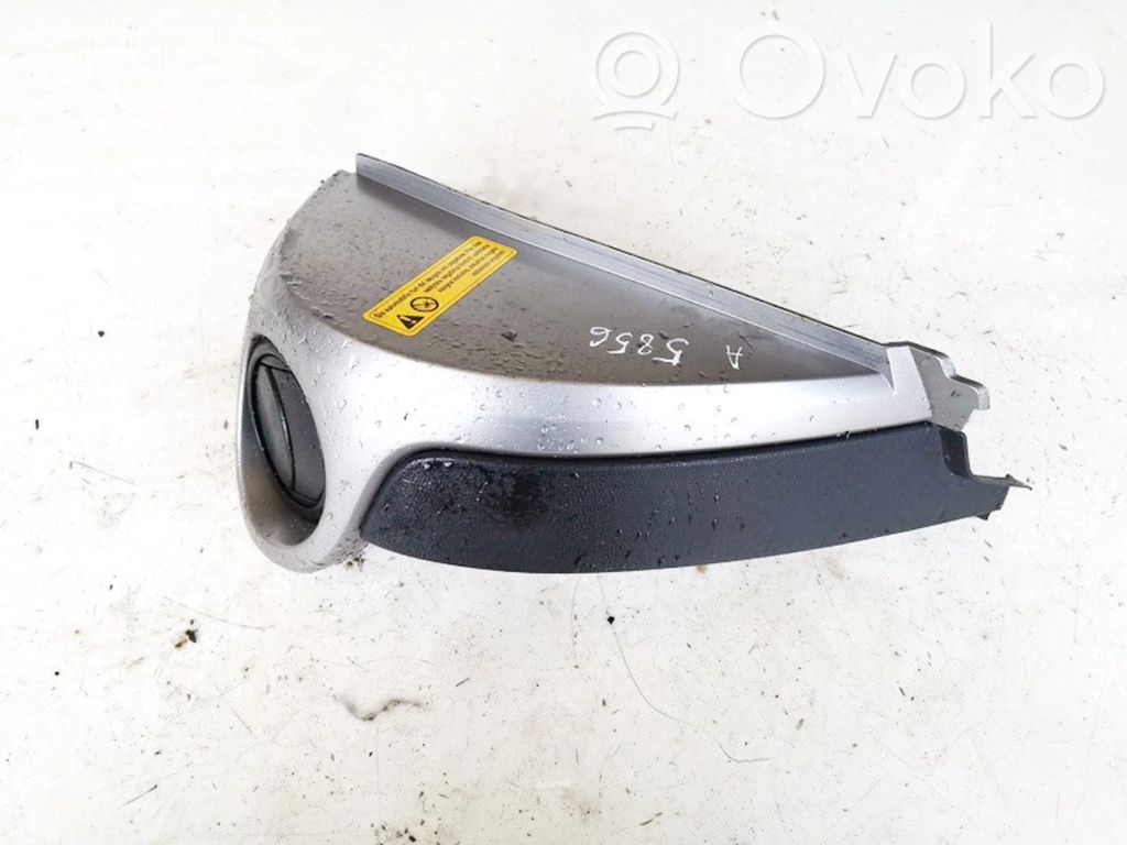 Mazda 2 Dash center air vent grill 